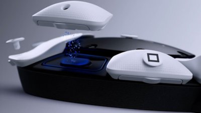 Access-Controller in der Mitte, umgeben von den verschiedenen Tasten in unterschiedlichen Höhen und Breiten mit verschiedenen Stickkappen-Optionen.